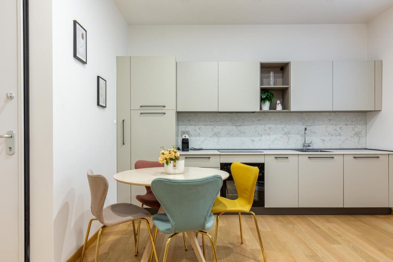 ミラノEasylife - Bilocale Moderno E Sofisticato In Zona Porta Veneziaアパートメント エクステリア 写真